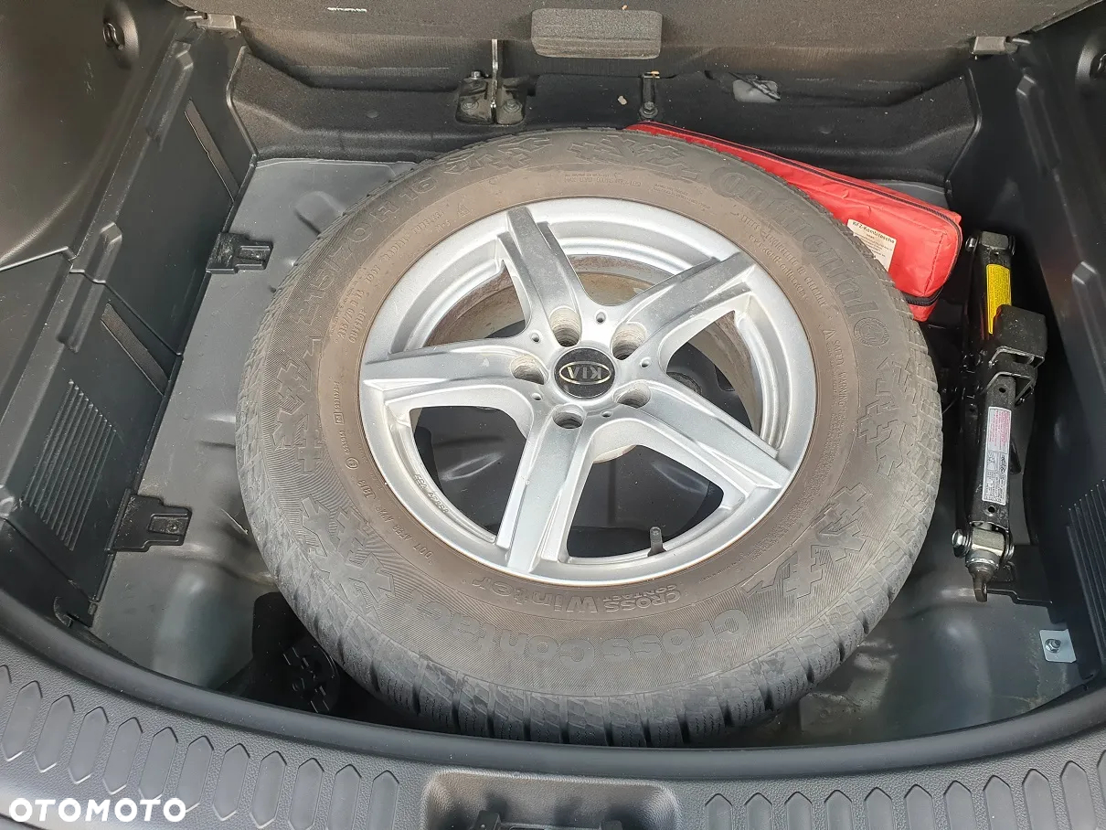 Kia Sportage - 12