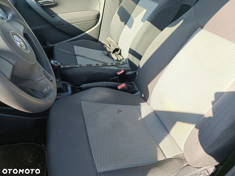 Volkswagen Polo - 9