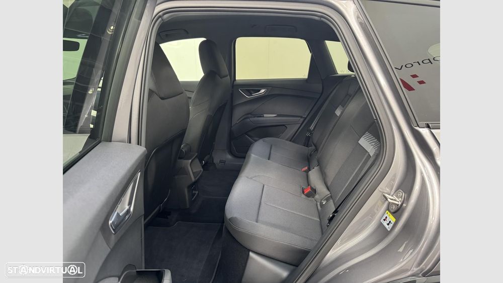 Audi Q4 e-tron 40 63 kWh SE Business - 17