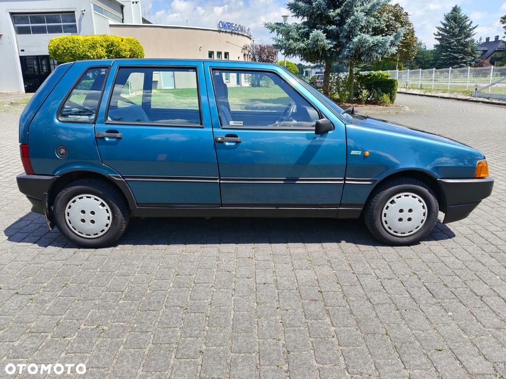 Fiat Uno - 4