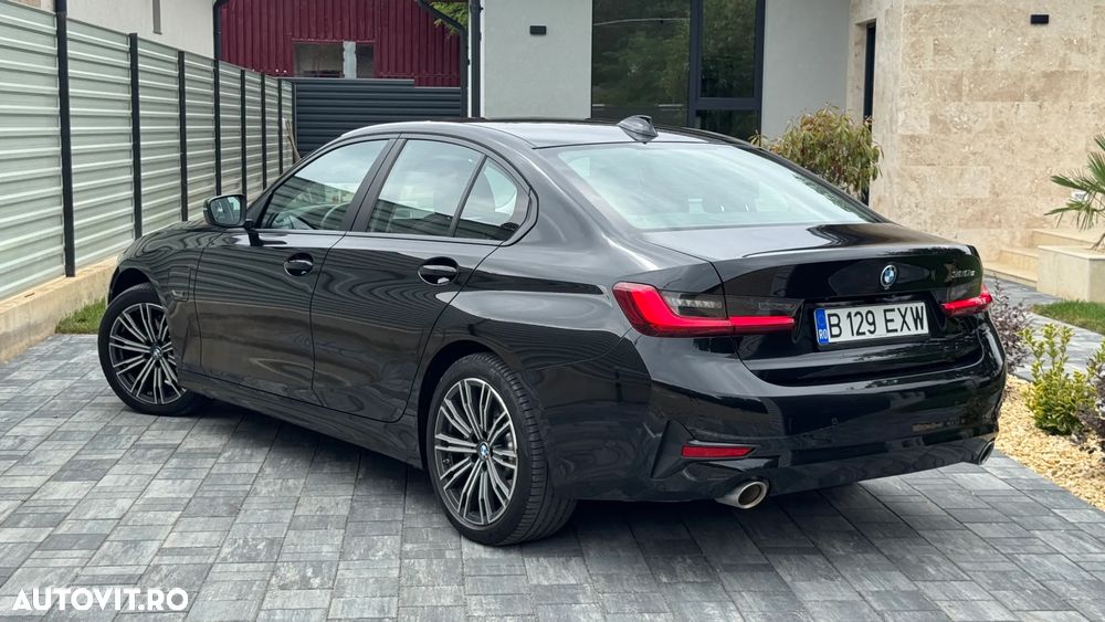 BMW Seria 3 - 12