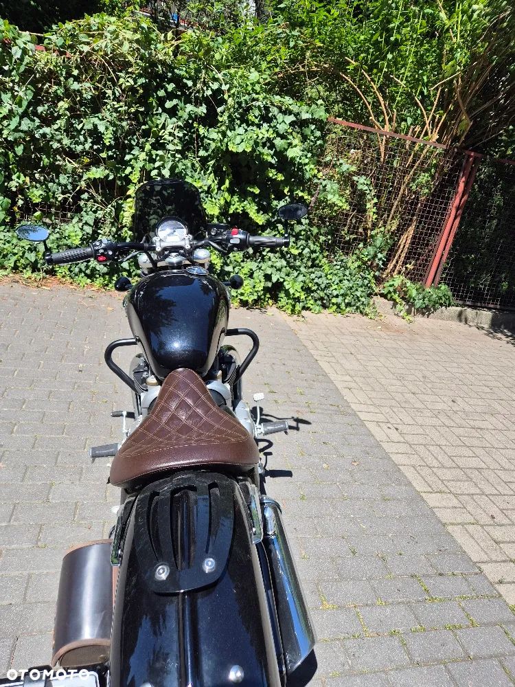 Triumph Speedmaster - 6
