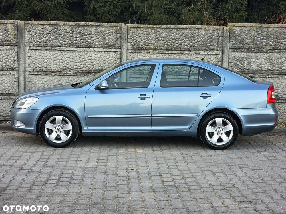 Skoda Octavia 1.8 TSI Elegance DSG - 4