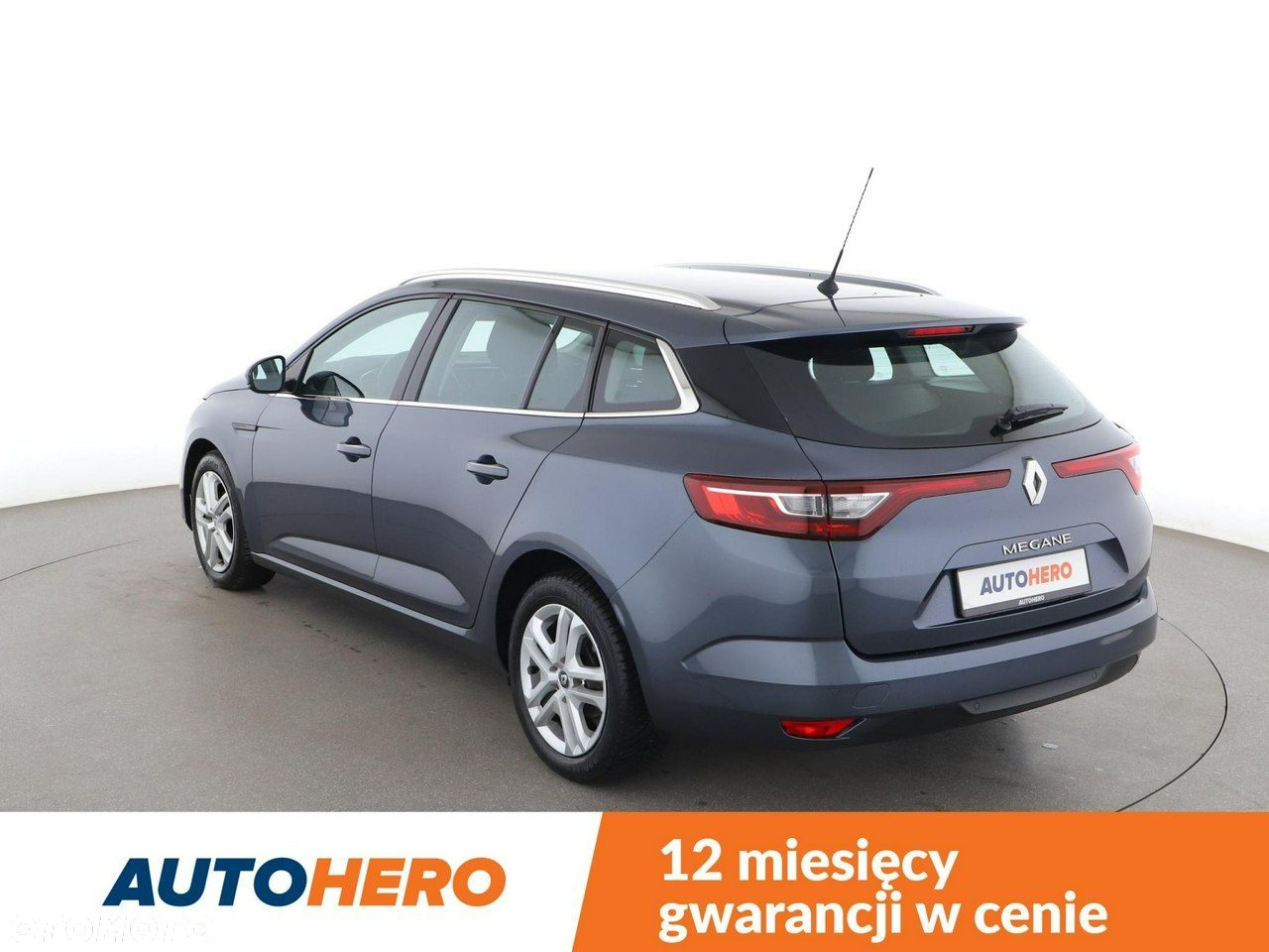 Renault Megane ENERGY TCe 130 EDC BUSINESS - 4