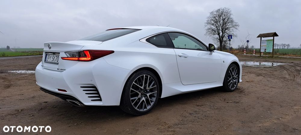 Lexus RC 200t / 300 F Sport - 6