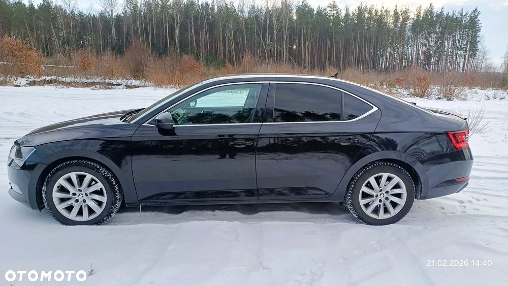 Skoda Superb 2.0 TDI Style DSG7 - 9