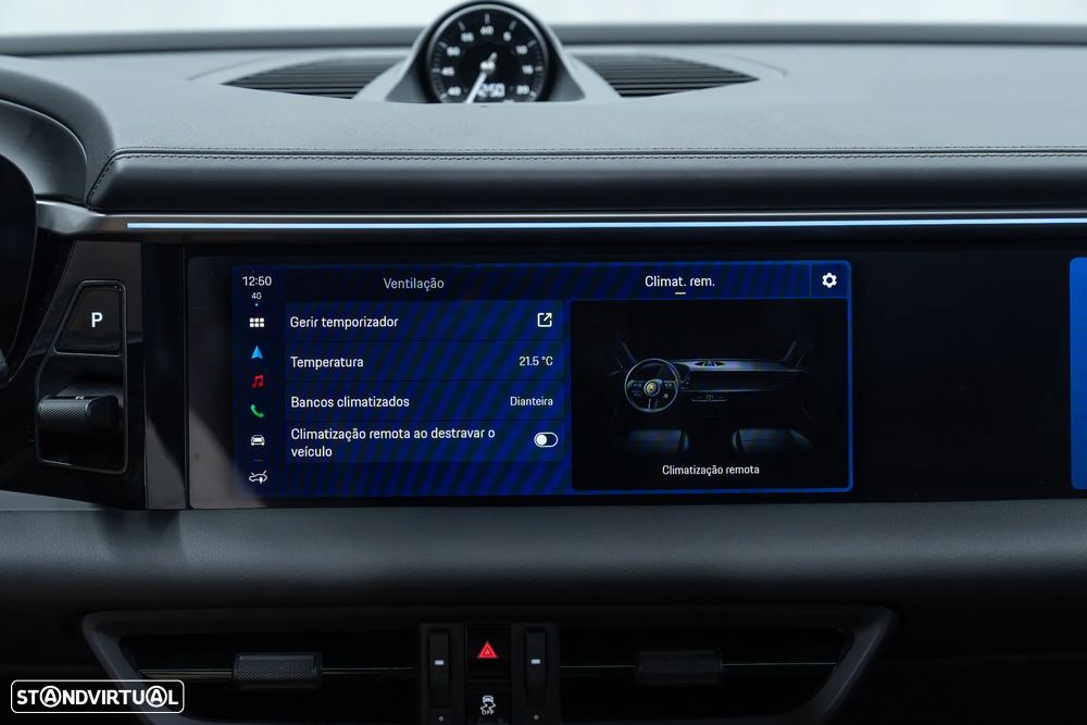 Porsche Macan Electric 4 - 52