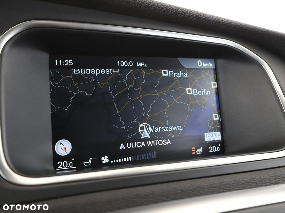 Volvo V40 Cross Country D3 Geartronic Linje You - 25