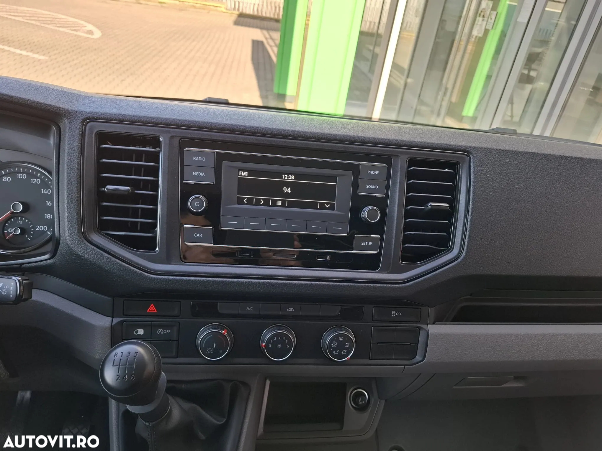 Volkswagen Crafter - 14