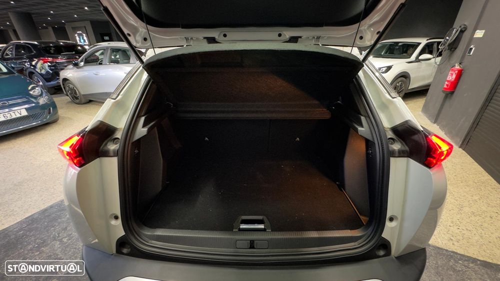 Peugeot e-2008 GT+ - 26