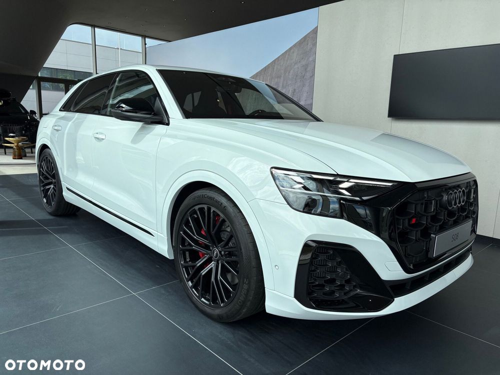 Audi Q8 - 5