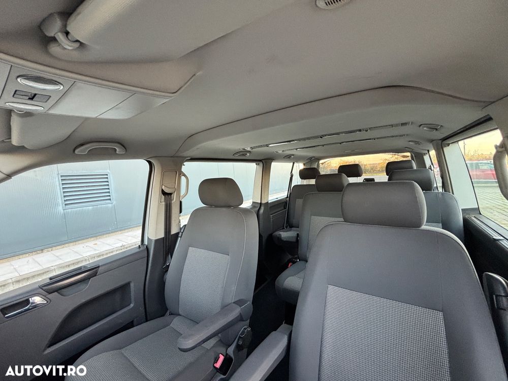 Volkswagen Caravelle - 15