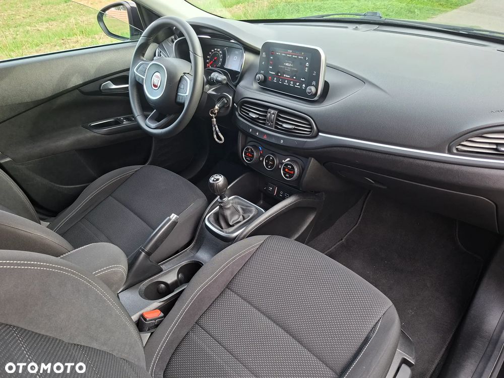Fiat Tipo 1.4 T-Jet Lounge - 5