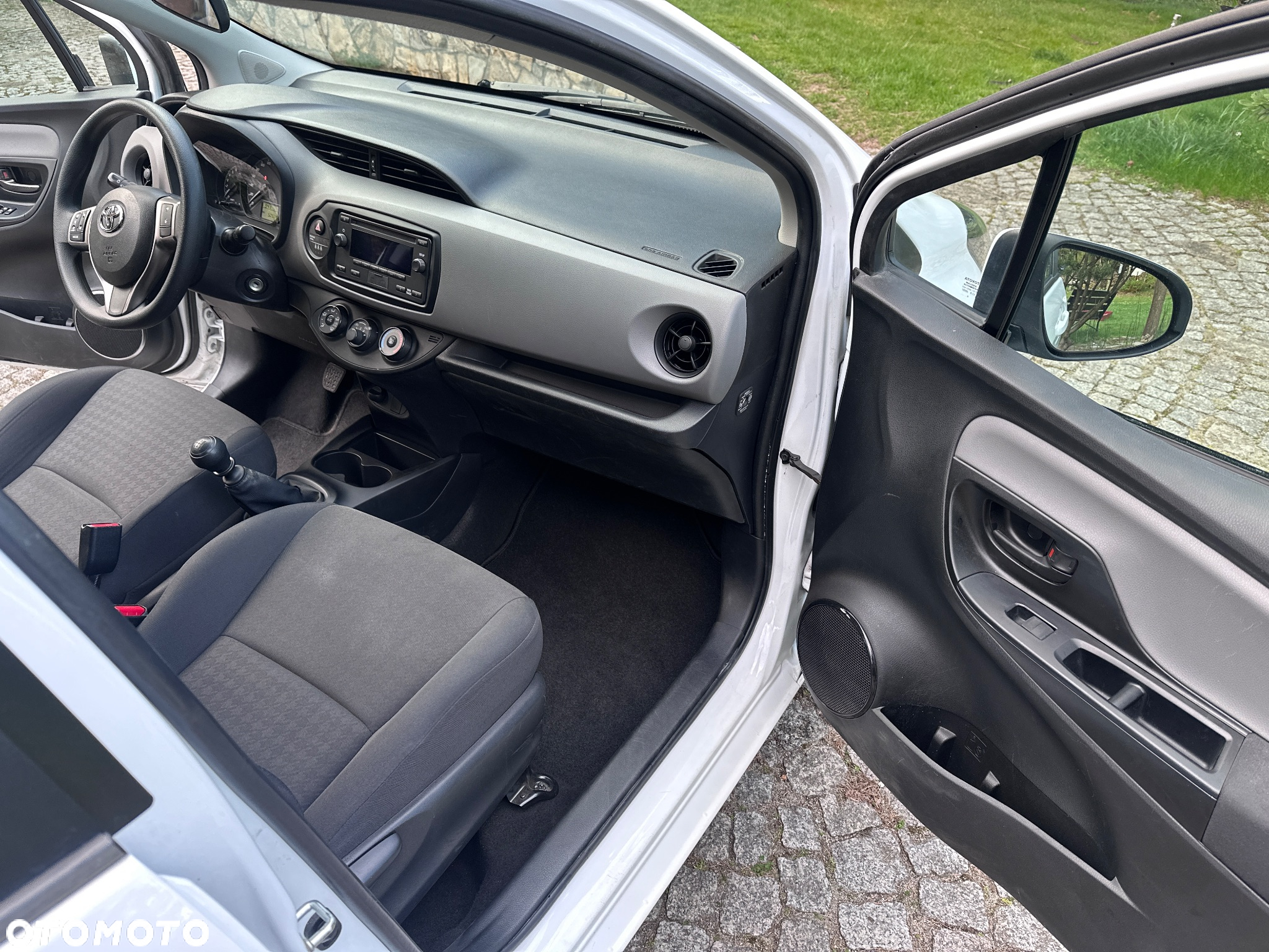 Toyota Yaris - 6