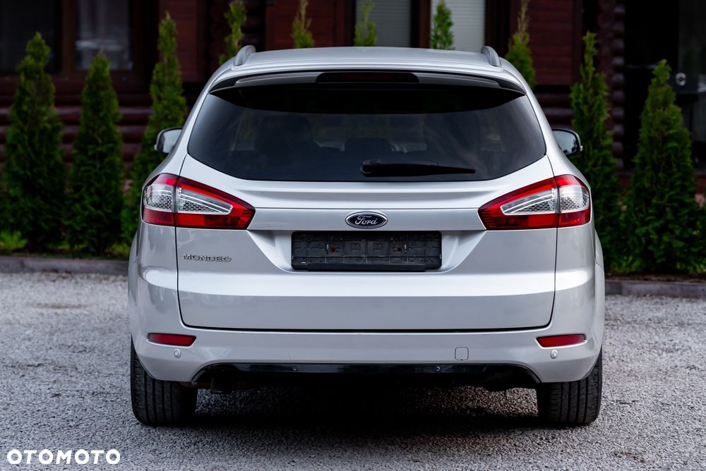 Ford Mondeo 2.0 TDCi Trend - 12