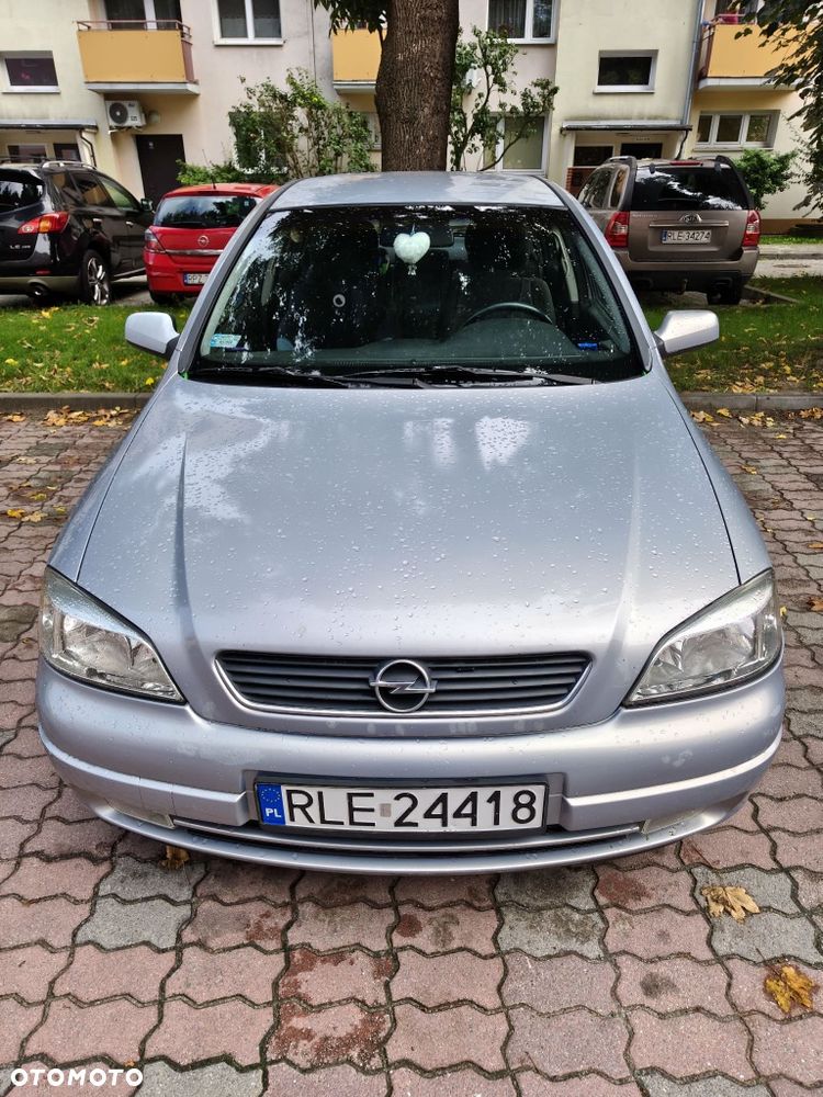 Opel Astra - 2