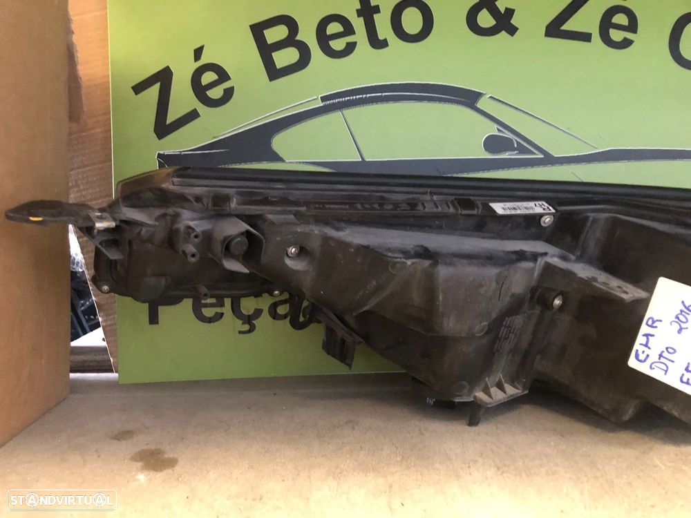 TOYOTA CHR FAROL DIREITO - FF577 - 9