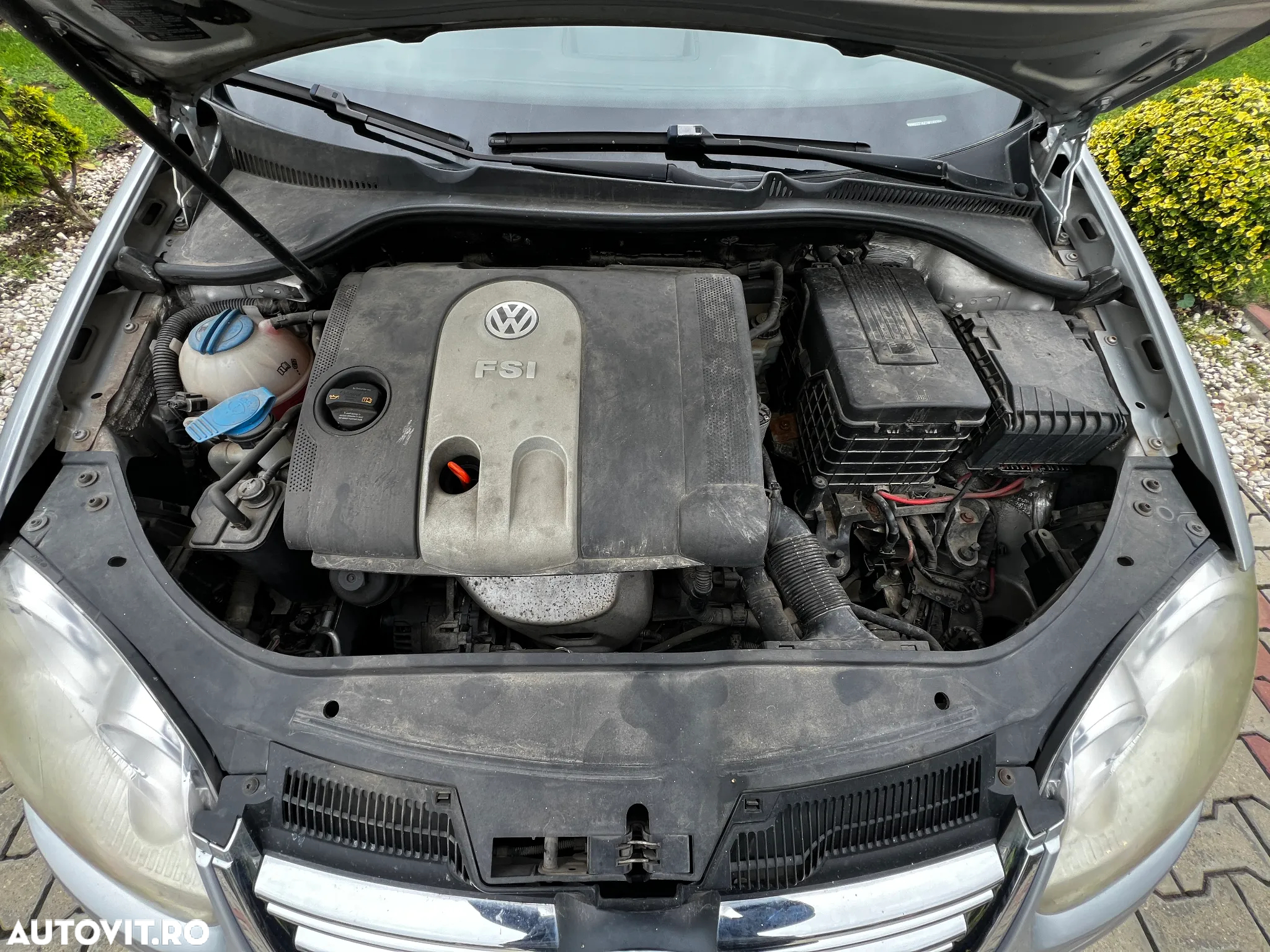 Volkswagen Jetta 1.6 FSI Comfortline - 27
