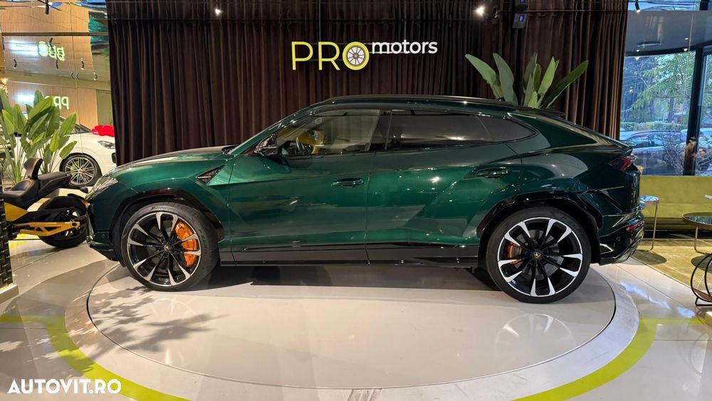 Lamborghini URUS - 8