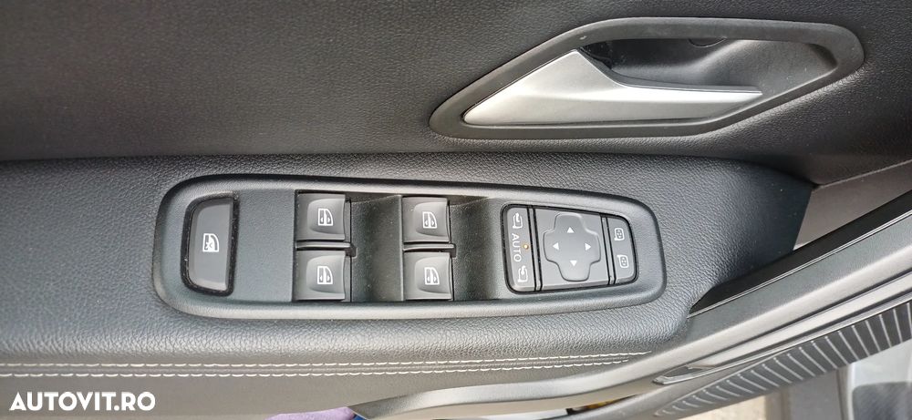 Dacia Duster Blue dCi 115 2WD Journey - 8