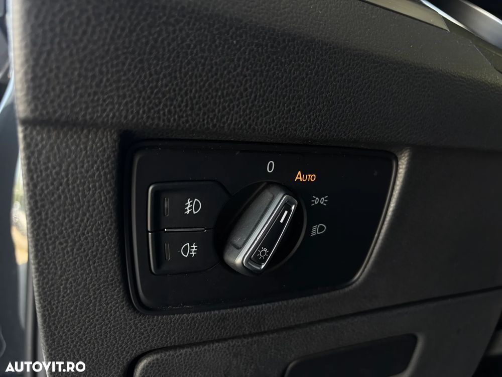 Volkswagen Passat - 17