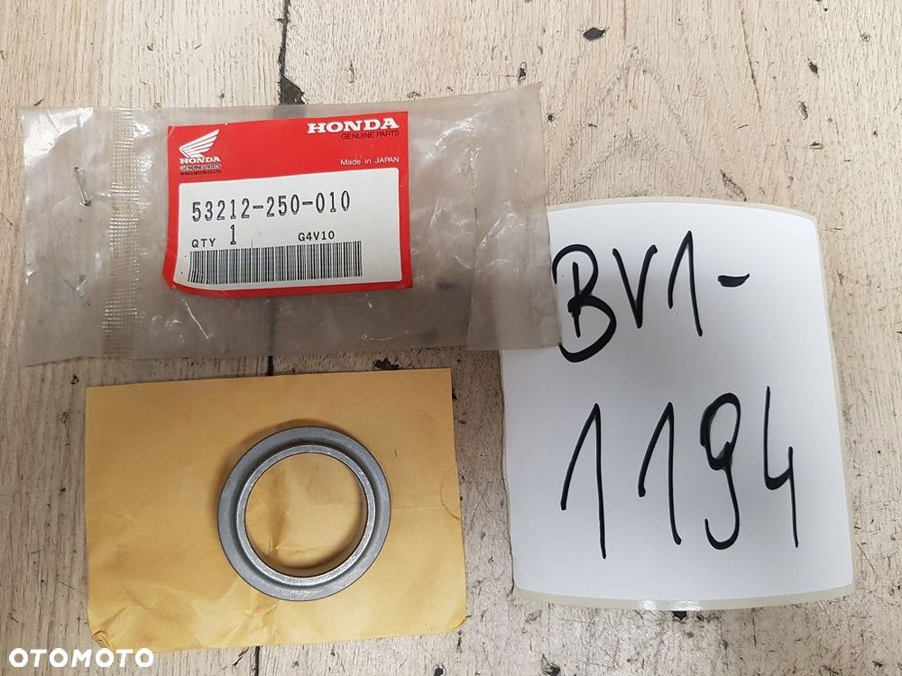 Śruba sztycy Honda CX500  53212-250-010 - 1