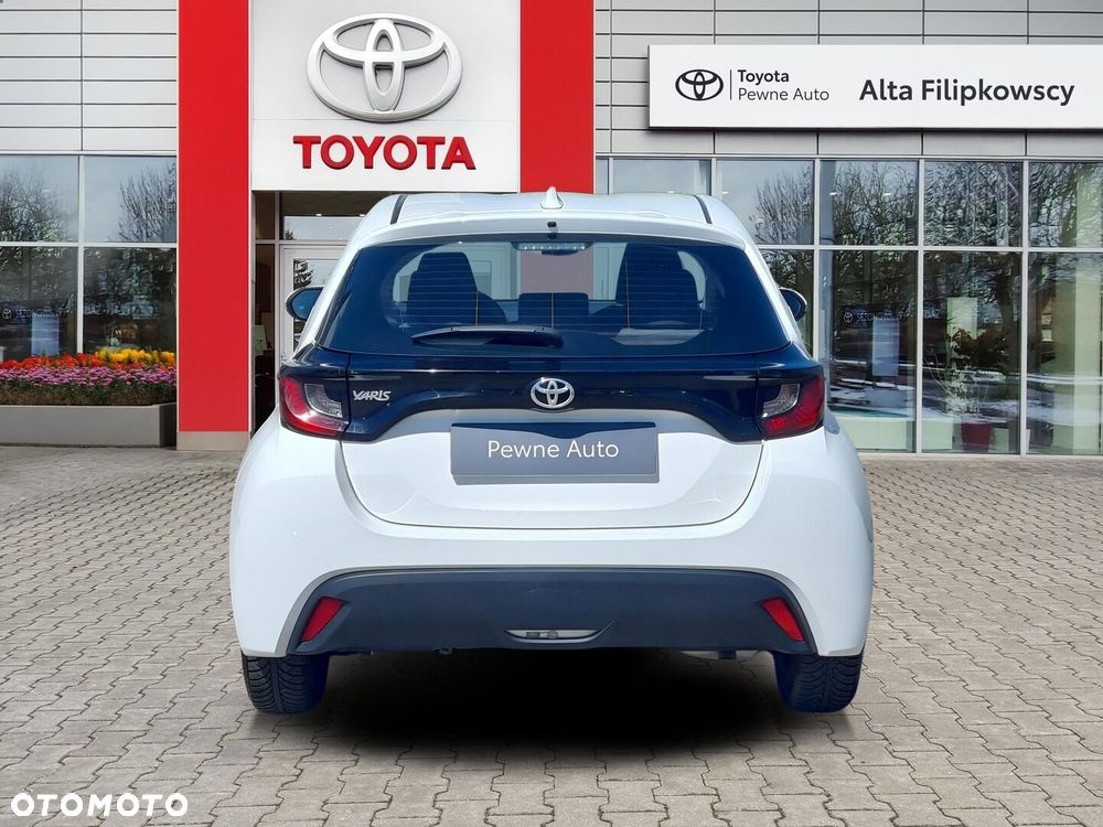 Toyota Yaris - 5