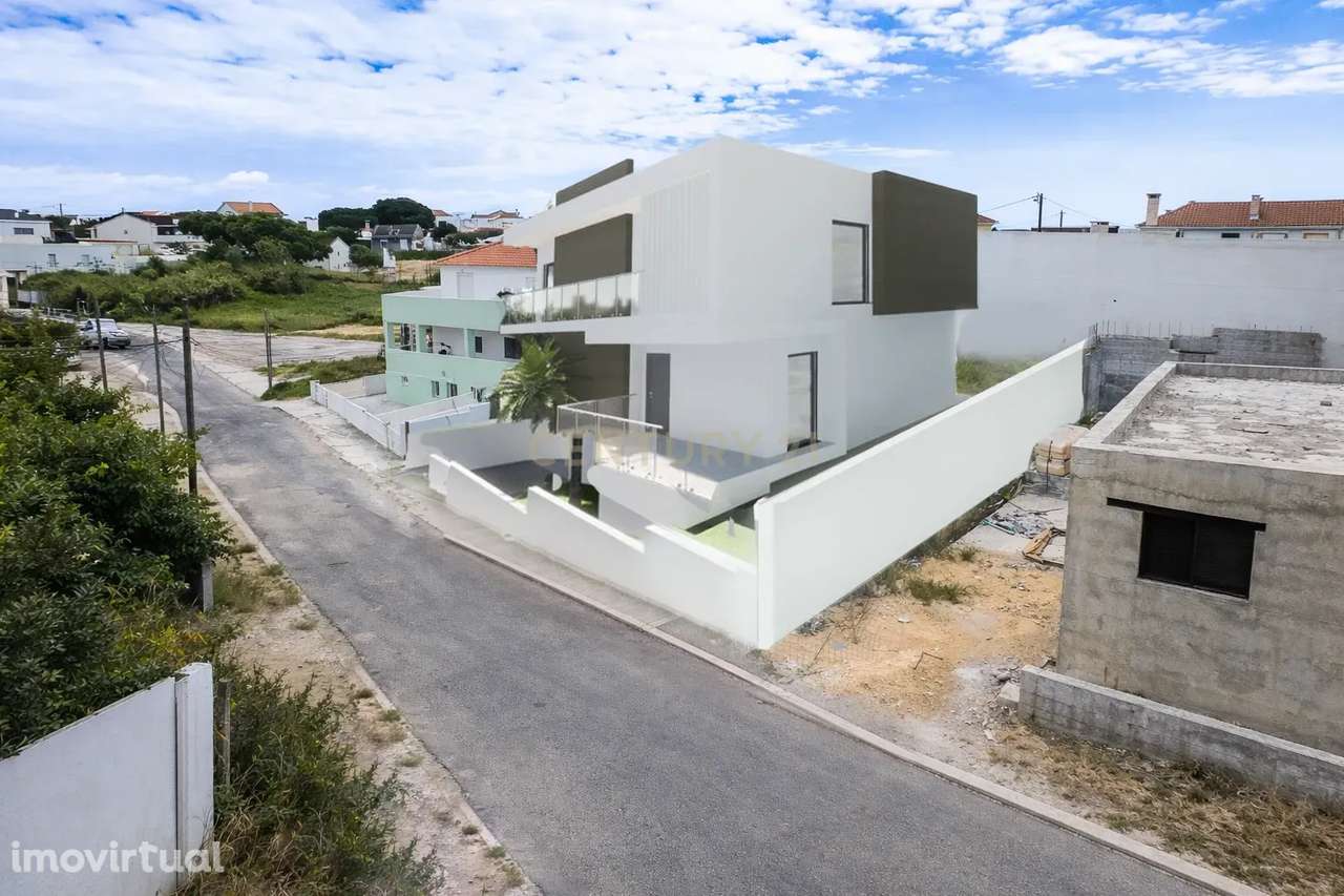 Terreno com projeto aprovado na Charneca de Caparica - Grande imagem: 2/17