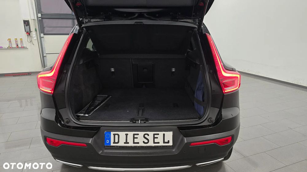 Volvo XC 40 D4 AWD Inscription - 10