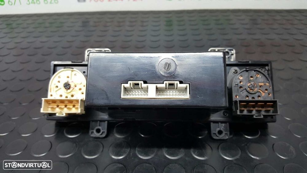 COMANDO SOFAGEM/AR CONDICIONADO KIA CARNIVAL II 2.9 CRDI LX - 2