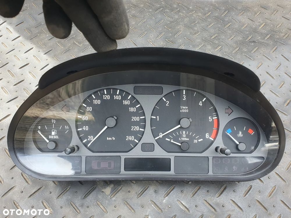 BMW 3 E46 2.0D LICZNIK ZEGARY PRĘDKOŚCIOMIERZ 0263639116 6932896 - 1