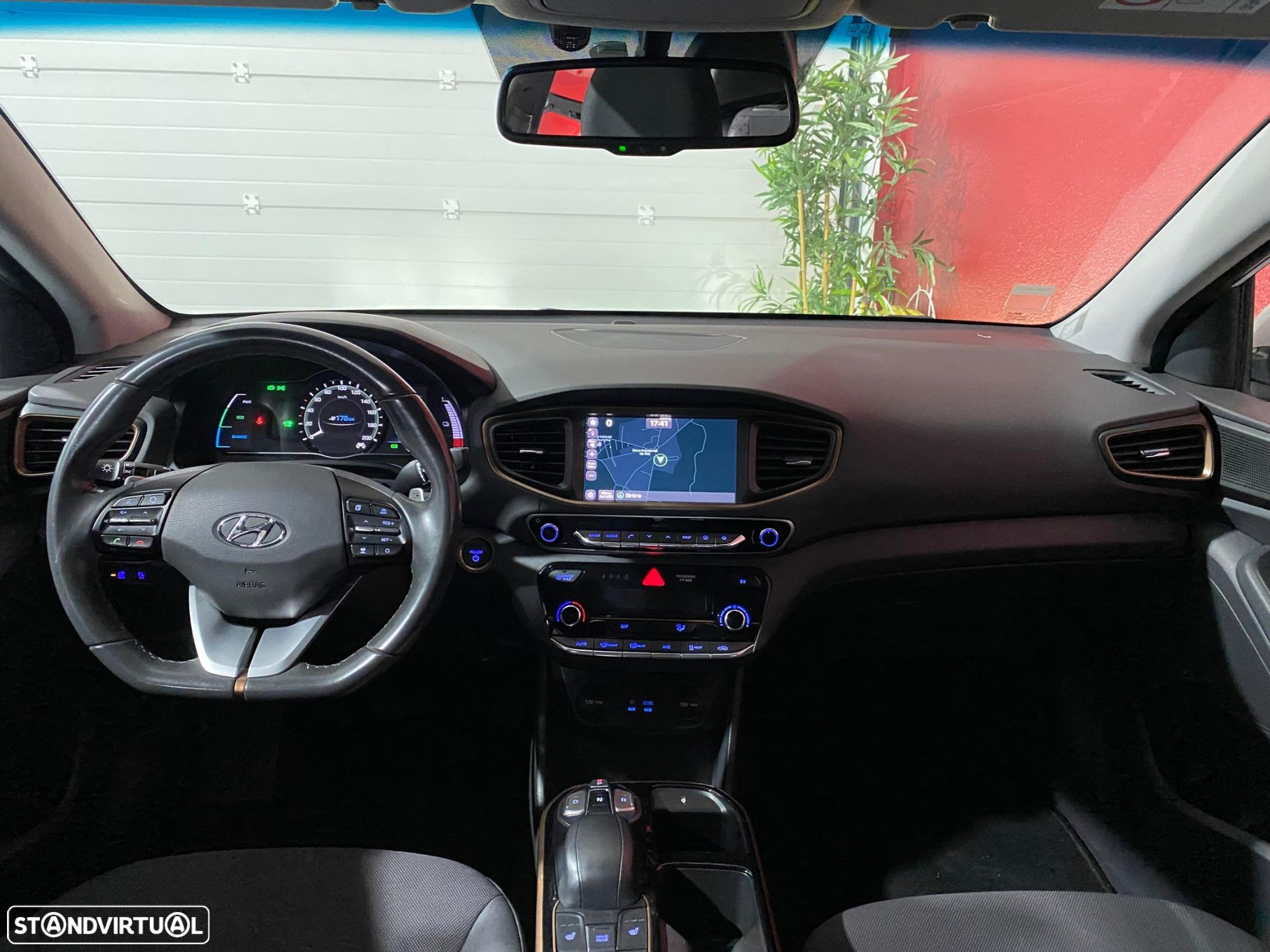 Hyundai Ioniq EV 28kWh Eletric Tech - 53
