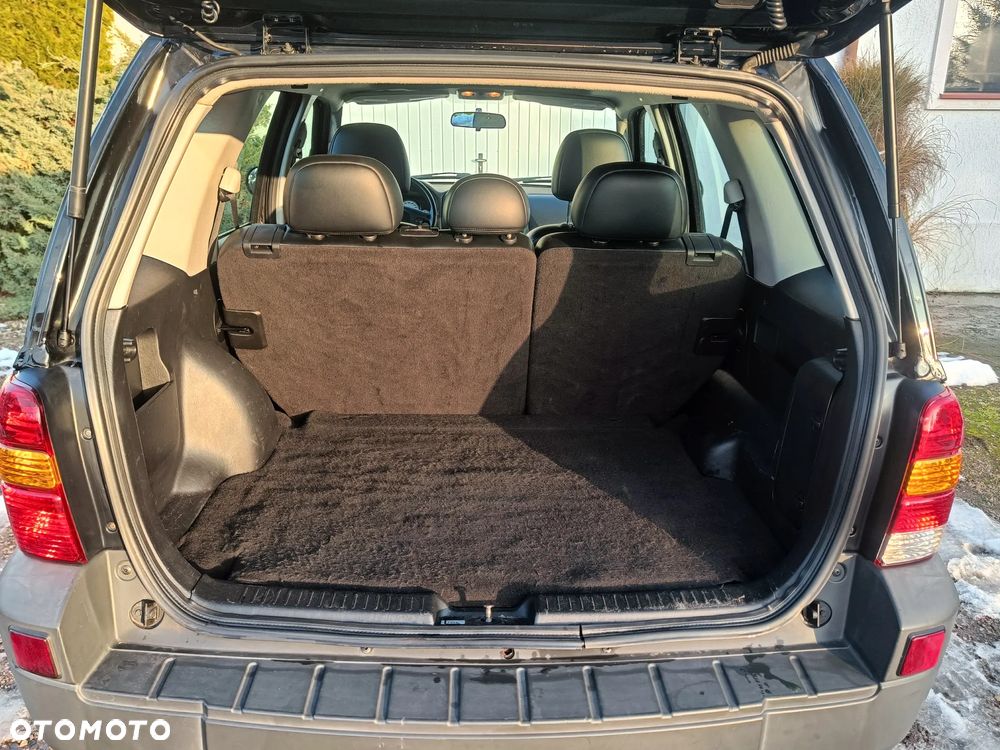 Ford Maverick Highclass - 37