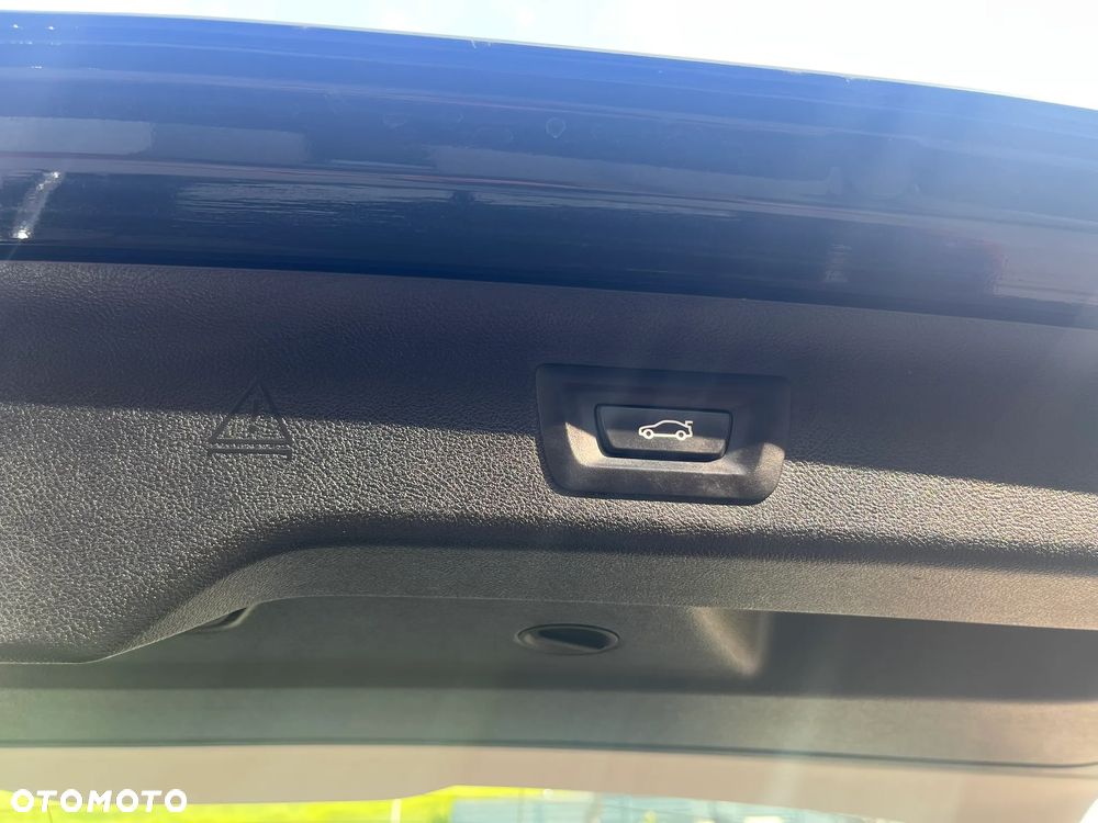 BMW Seria 5 520i GPF Business Edition - 13