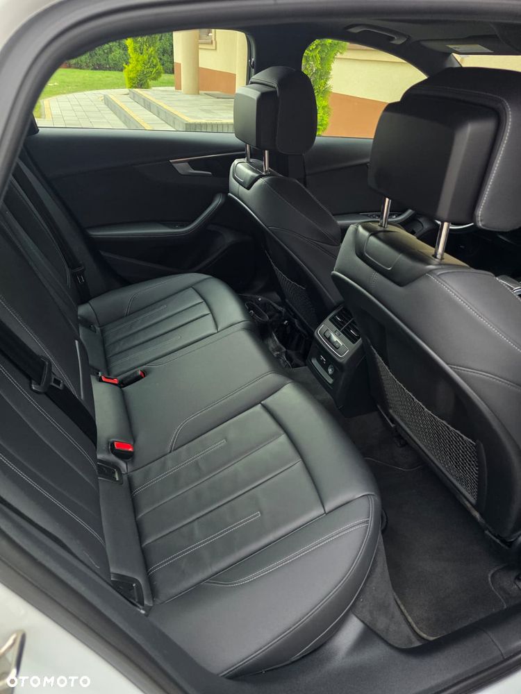 Audi A4 Limousine - 17