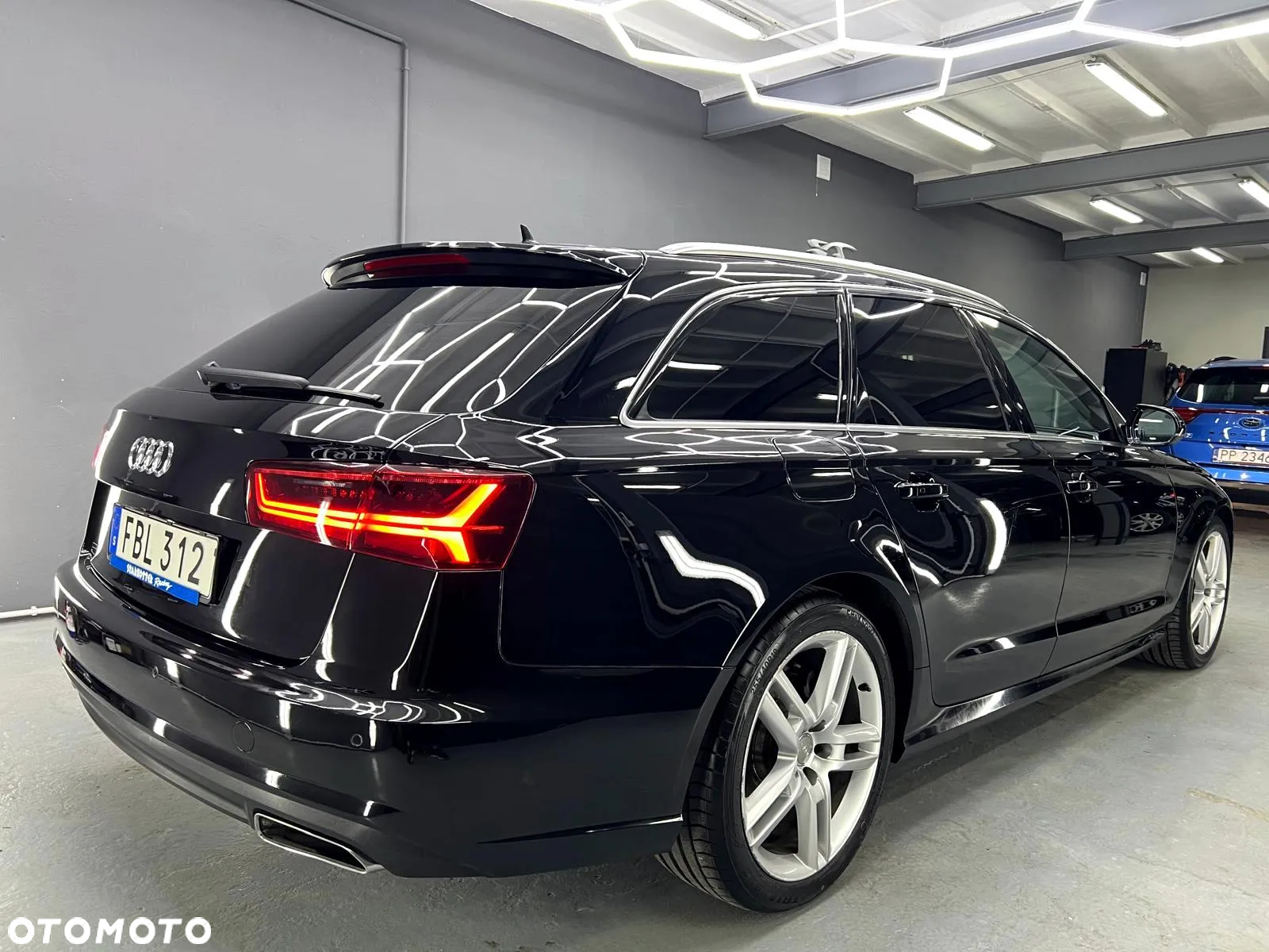 Audi A6 Avant 2.0 TDI Ultra S tronic - 6