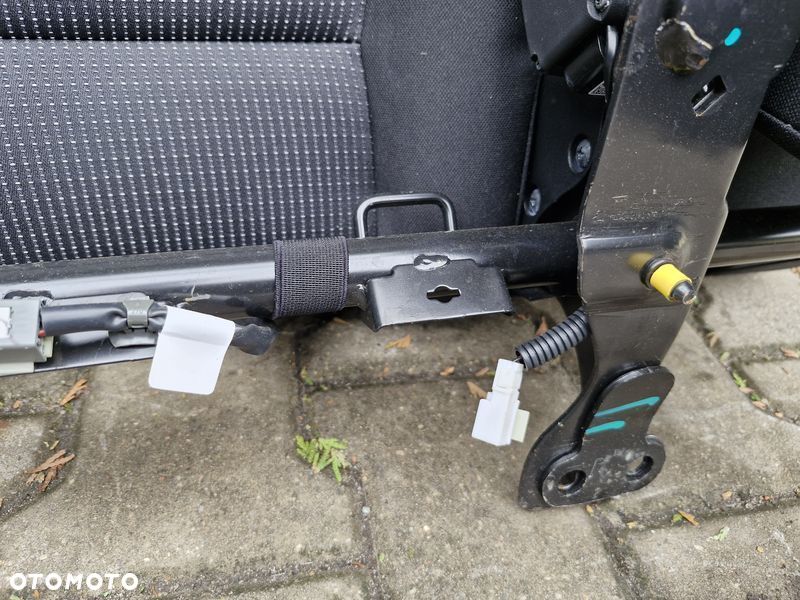 kia sportage iv 4 oparcie kanapy prawy tył tylne - 3
