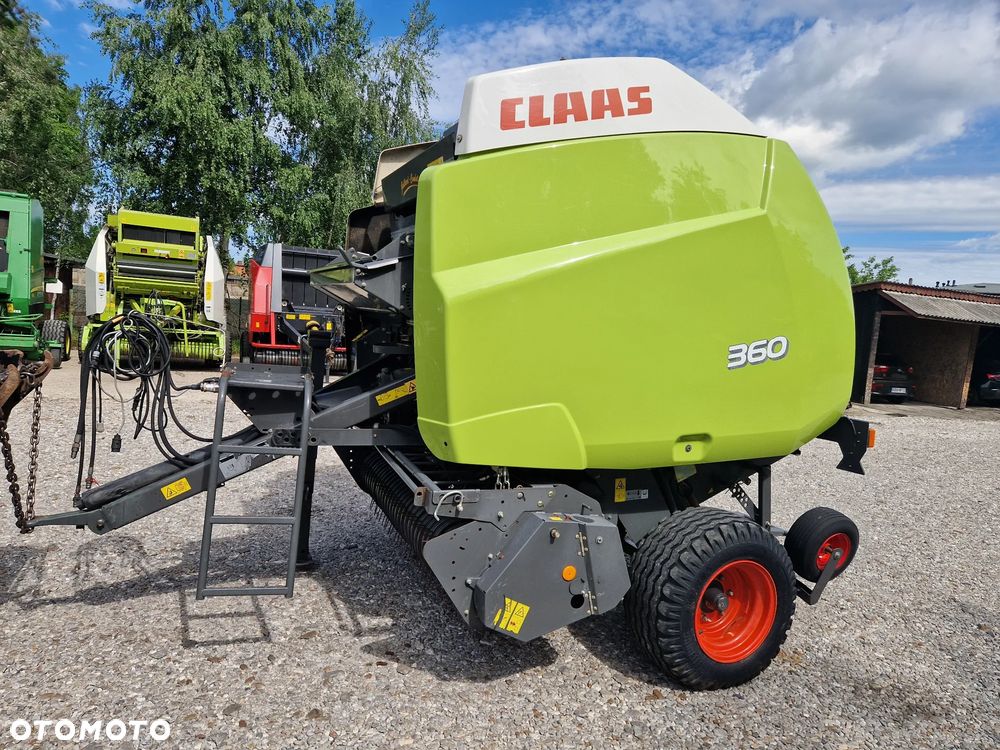 Claas VARIANT 360 - 9
