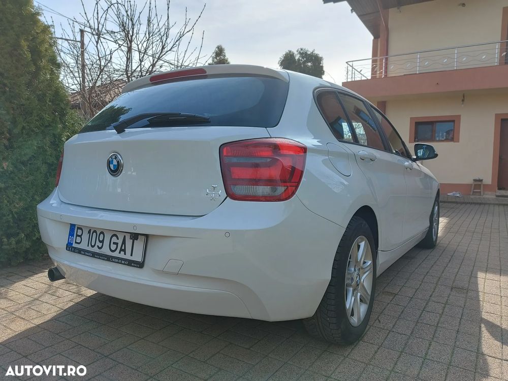 BMW Seria 1 118d - 8