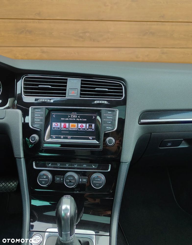Volkswagen Golf 2.0 TDI (BlueMotion Technology) DSG Highline - 8