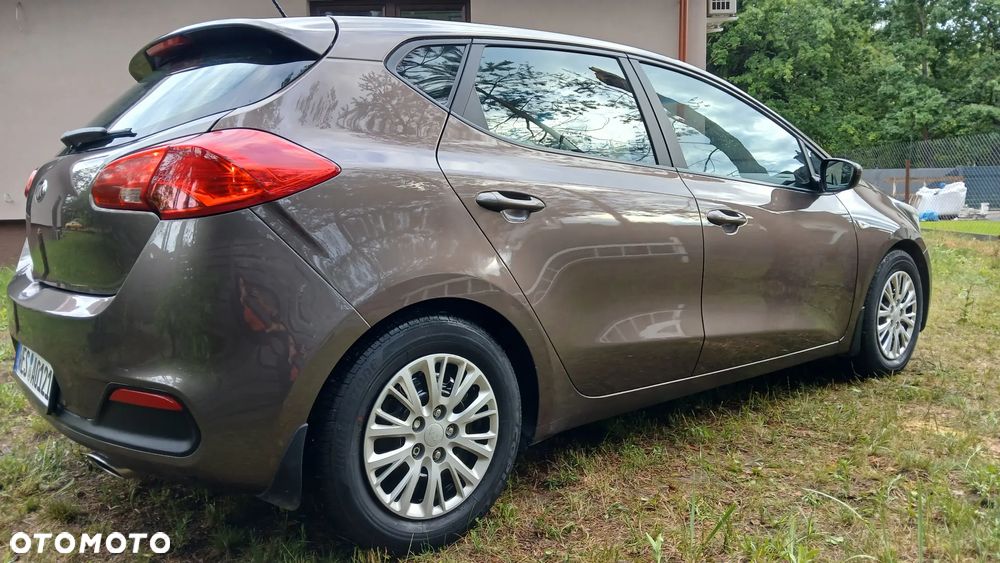 Kia Ceed - 6