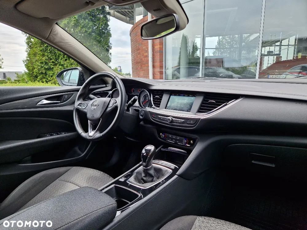 Opel Insignia 1.6 CDTI Enjoy S&S - 10
