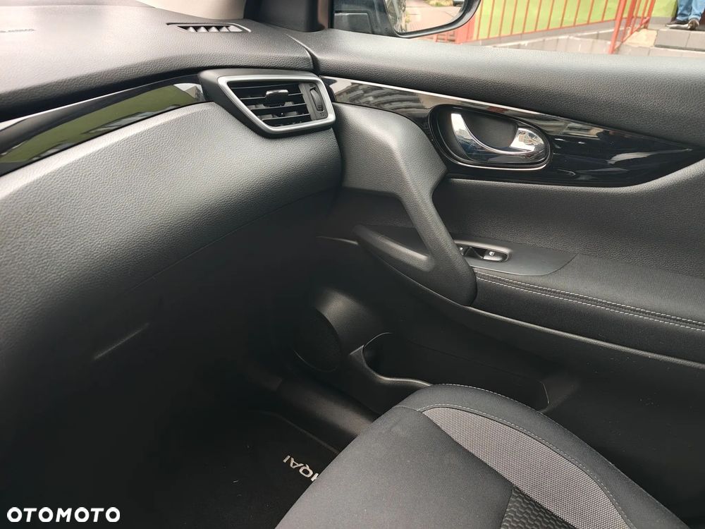 Nissan Qashqai 1.2 DIG-T Acenta - 32