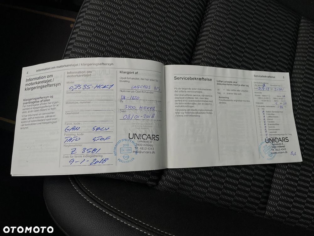 Opel Insignia 1.5 T Exclusive S&S - 37