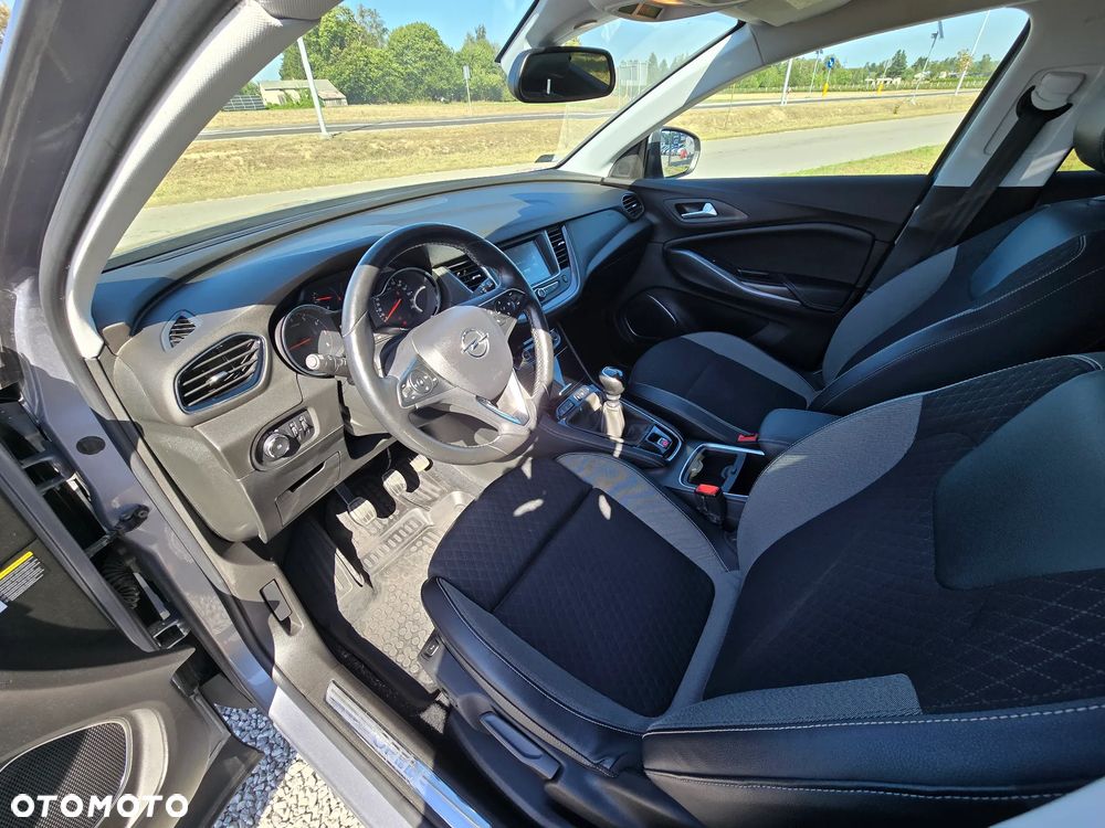 Opel Grandland X 1.2 T Innovation S&S - 15