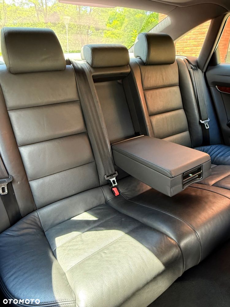 Audi S6 Limousine - 8