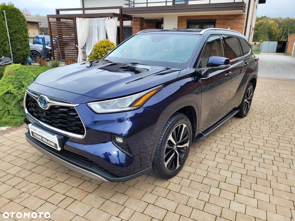 Toyota Highlander 2022 photo 2