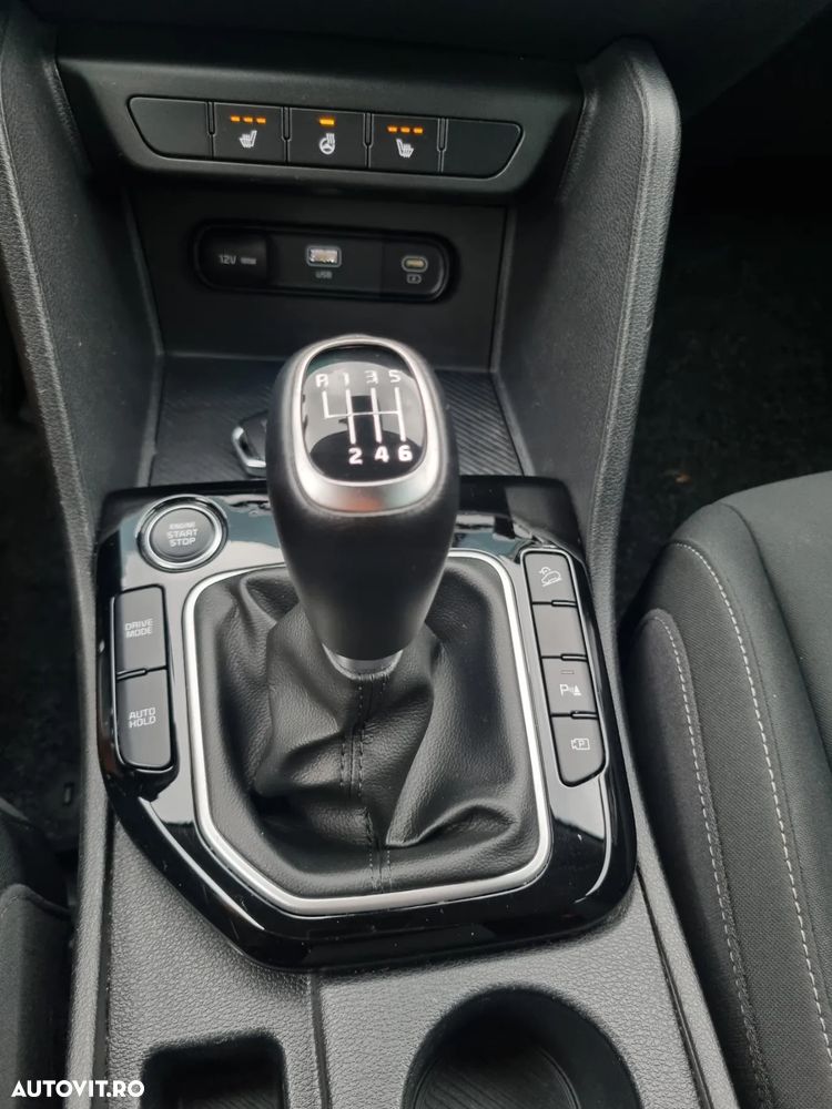 Kia Sportage 1.6 CRDI 2WD Eco-Dynamics+ (48V M-H) VISION - 14