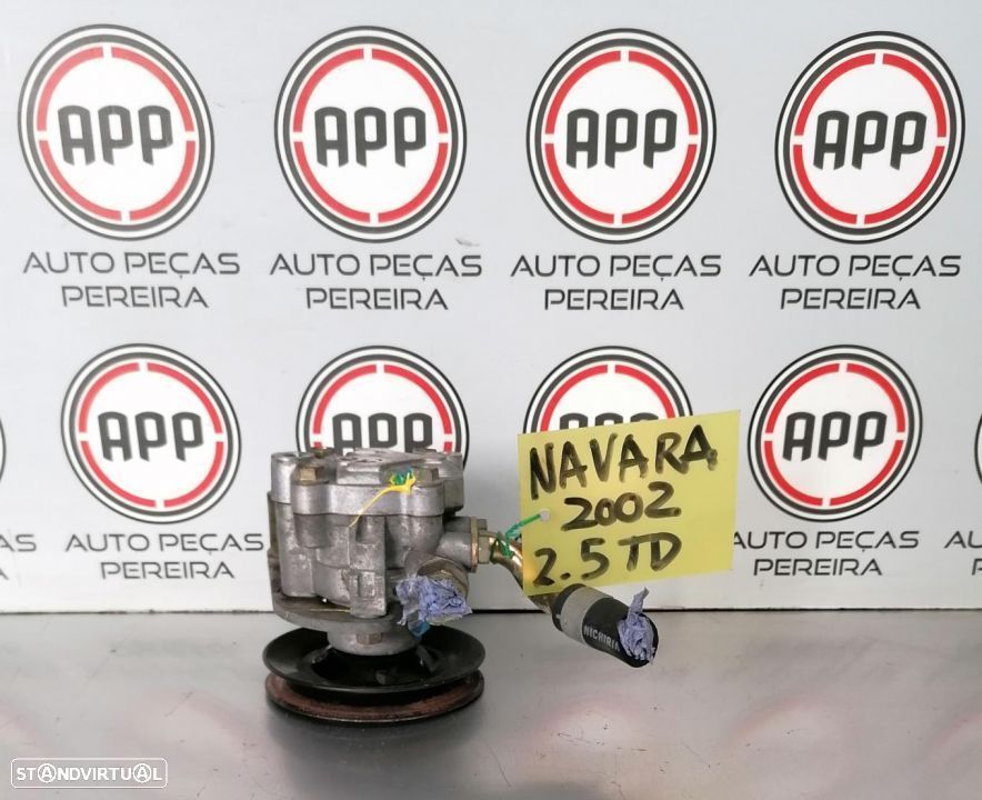Bomba direcção assistida Nissan Navara 2002 2.5 TD. - 1