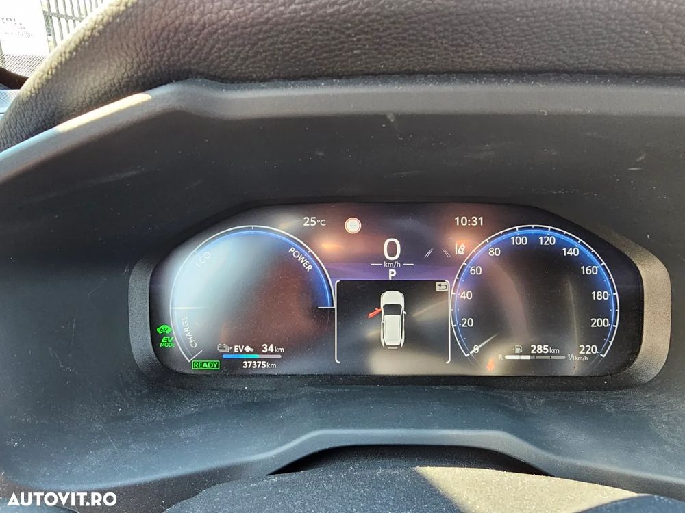 Toyota RAV4 - 9
